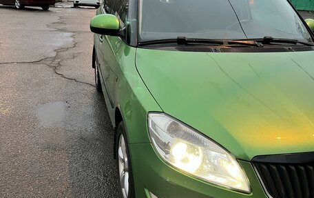 Skoda Fabia II, 2011 год, 930 000 рублей, 3 фотография