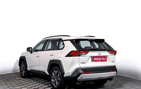 Toyota RAV4, 2024 год, 4 700 000 рублей, 7 фотография