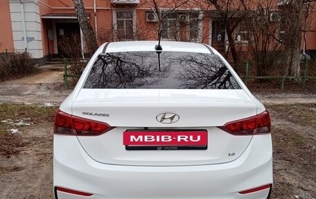 Hyundai Solaris II рестайлинг, 2018 год, 1 520 000 рублей, 2 фотография