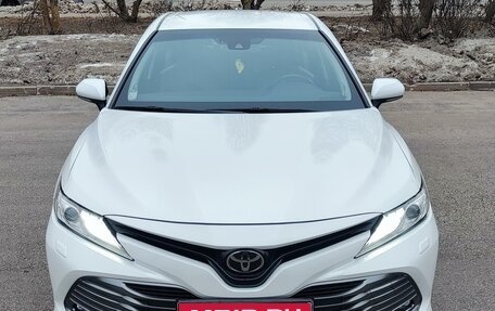 Toyota Camry, 2018 год, 2 900 000 рублей, 1 фотография