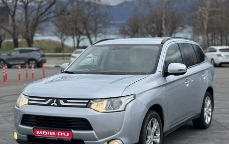 Mitsubishi Outlander III рестайлинг 3, 2012 год, 1 515 000 рублей, 1 фотография