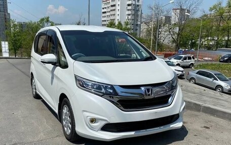 Honda Freed II, 2019 год, 1 510 000 рублей, 2 фотография