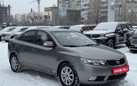 KIA Cerato III, 2010 год, 820 000 рублей, 3 фотография