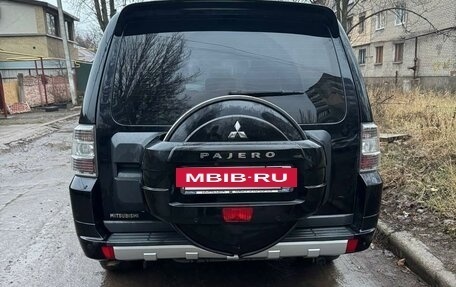 Mitsubishi Pajero IV, 2011 год, 2 100 000 рублей, 4 фотография