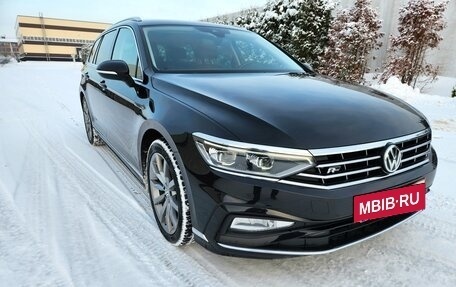 Volkswagen Passat B8 рестайлинг, 2020 год, 2 900 000 рублей, 4 фотография