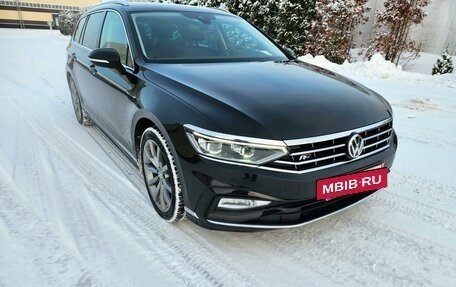 Volkswagen Passat B8 рестайлинг, 2020 год, 2 900 000 рублей, 3 фотография