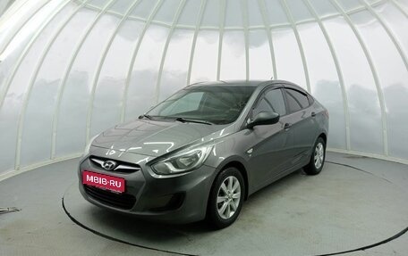 Hyundai Solaris II рестайлинг, 2014 год, 940 000 рублей, 1 фотография