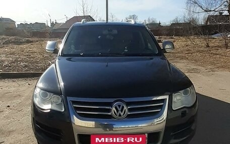 Volkswagen Touareg III, 2010 год, 1 850 000 рублей, 1 фотография