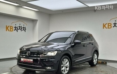 Volkswagen Tiguan II, 2020 год, 2 700 013 рублей, 1 фотография