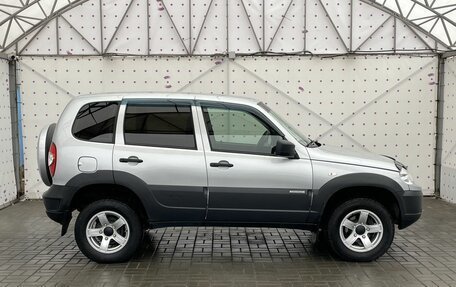 Chevrolet Niva I рестайлинг, 2018 год, 845 000 рублей, 9 фотография