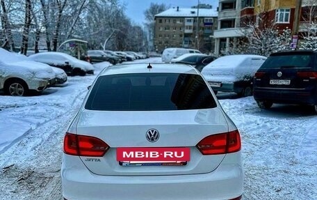 Volkswagen Jetta VI, 2014 год, 1 038 000 рублей, 4 фотография