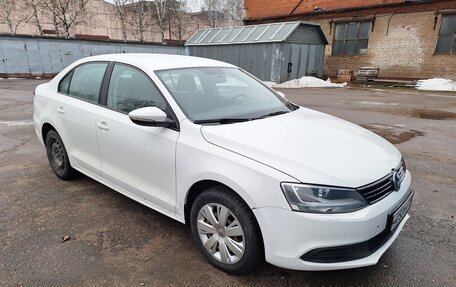 Volkswagen Jetta VI, 2012 год, 980 000 рублей, 4 фотография