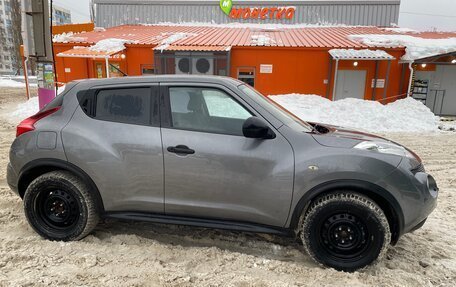 Nissan Juke II, 2013 год, 870 000 рублей, 3 фотография