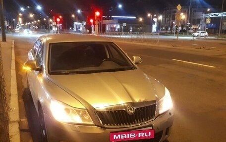 Skoda Octavia, 2011 год, 720 000 рублей, 2 фотография