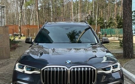 BMW X7, 2019 год, 10 000 000 рублей, 2 фотография