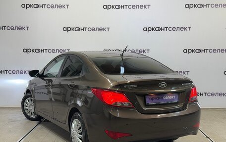 Hyundai Solaris II рестайлинг, 2015 год, 1 100 000 рублей, 4 фотография