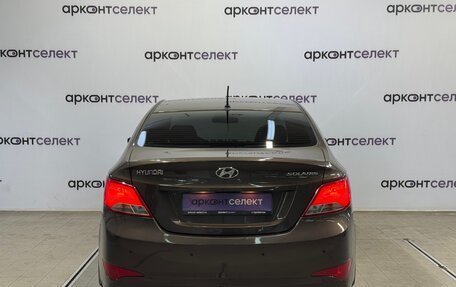 Hyundai Solaris II рестайлинг, 2015 год, 1 100 000 рублей, 8 фотография