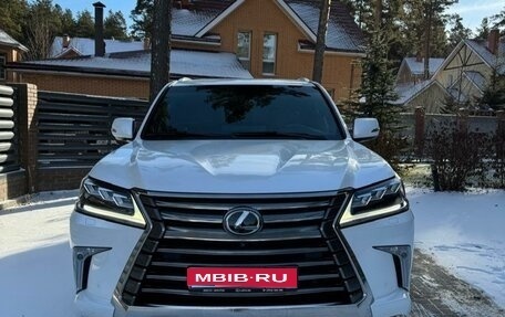 Lexus LX III, 2018 год, 8 200 000 рублей, 1 фотография