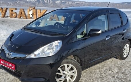 Honda Fit III, 2010 год, 830 000 рублей, 1 фотография