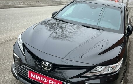 Toyota Camry, 2022 год, 4 100 000 рублей, 1 фотография