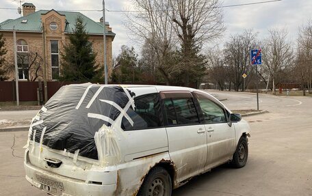 Nissan Prairie III, 2000 год, 190 000 рублей, 4 фотография