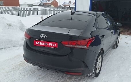 Hyundai Solaris II рестайлинг, 2020 год, 1 750 000 рублей, 4 фотография