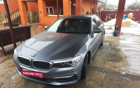 BMW 5 серия, 2018 год, 3 570 000 рублей, 2 фотография