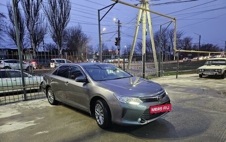 Toyota Camry, 2015 год, 2 150 000 рублей, 2 фотография