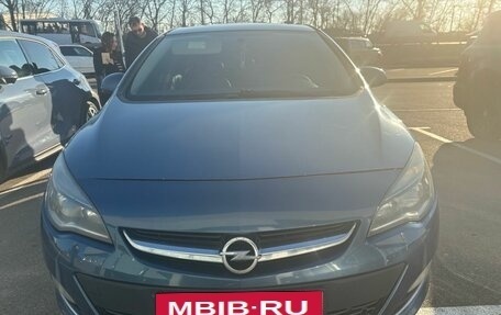 Opel Astra J, 2013 год, 830 000 рублей, 2 фотография