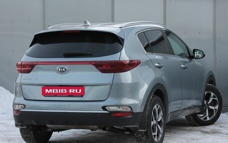 KIA Sportage IV рестайлинг, 2020 год, 2 430 000 рублей, 2 фотография