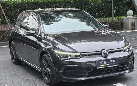 Volkswagen Golf VIII, 2021 год, 1 535 000 рублей, 3 фотография