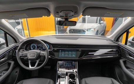 Audi Q7, 2023 год, 8 800 000 рублей, 9 фотография