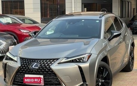 Lexus UX I, 2021 год, 3 815 000 рублей, 8 фотография