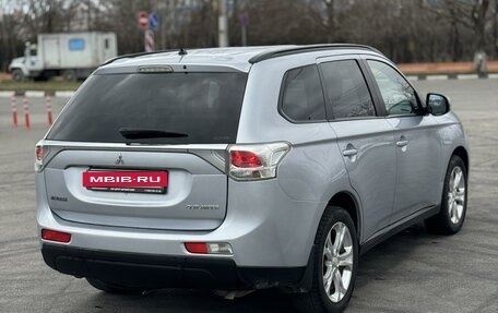 Mitsubishi Outlander III рестайлинг 3, 2012 год, 1 515 000 рублей, 5 фотография