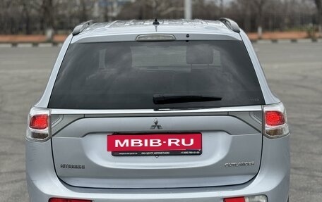 Mitsubishi Outlander III рестайлинг 3, 2012 год, 1 515 000 рублей, 6 фотография