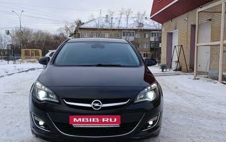 Opel Astra J, 2013 год, 855 000 рублей, 2 фотография