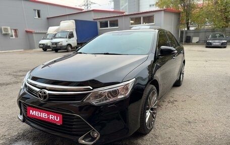 Toyota Camry, 2015 год, 2 550 000 рублей, 5 фотография