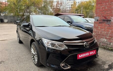 Toyota Camry, 2015 год, 2 550 000 рублей, 9 фотография