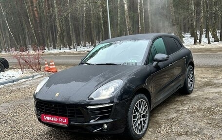 Porsche Macan I рестайлинг, 2018 год, 3 600 000 рублей, 1 фотография