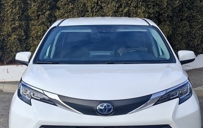 Toyota Sienna, 2020 год, 5 350 000 рублей, 1 фотография