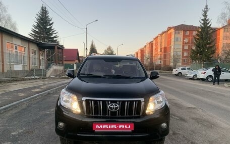 Toyota Land Cruiser Prado 150 рестайлинг 2, 2011 год, 2 490 000 рублей, 8 фотография