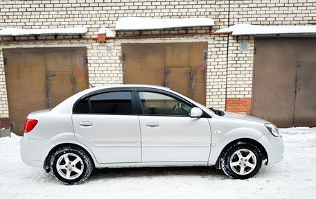 KIA Rio II, 2011 год, 770 000 рублей, 6 фотография