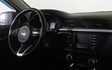 KIA Rio IV, 2018 год, 1 399 000 рублей, 10 фотография