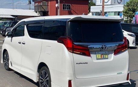 Toyota Alphard III, 2022 год, 4 200 000 рублей, 7 фотография