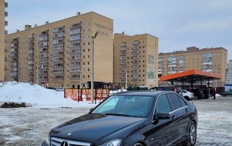 Mercedes-Benz C-Класс, 2011 год, 1 850 000 рублей, 1 фотография