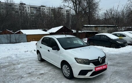 Renault Logan II, 2018 год, 470 000 рублей, 1 фотография