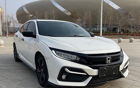 Honda Civic, 2021 год, 1 610 000 рублей, 2 фотография