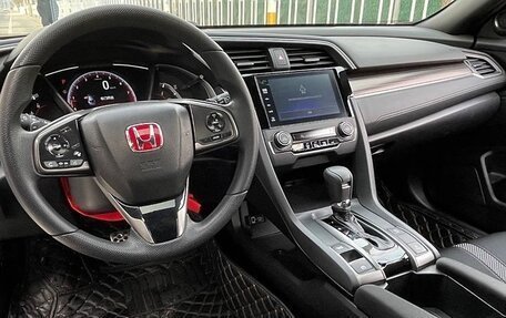 Honda Civic, 2021 год, 1 610 000 рублей, 10 фотография