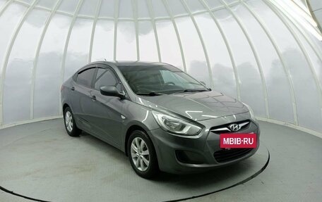 Hyundai Solaris II рестайлинг, 2014 год, 940 000 рублей, 3 фотография