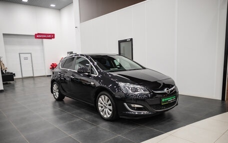 Opel Astra J, 2013 год, 750 000 рублей, 4 фотография